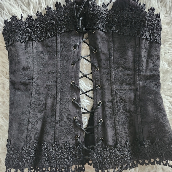Angel Secret- size Small corset  with crochet details - Picture 3 of 5